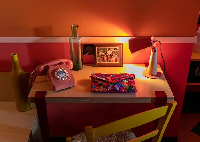 Paul & Pia By Collection - Welcome