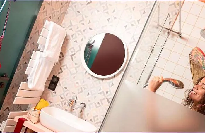 Paul & Pia By Collection - Welcome